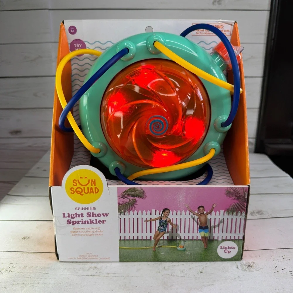 Sun Squad Water Sprinkler Wiggle Tubes‎ Light Show Outdoor Toy NEW